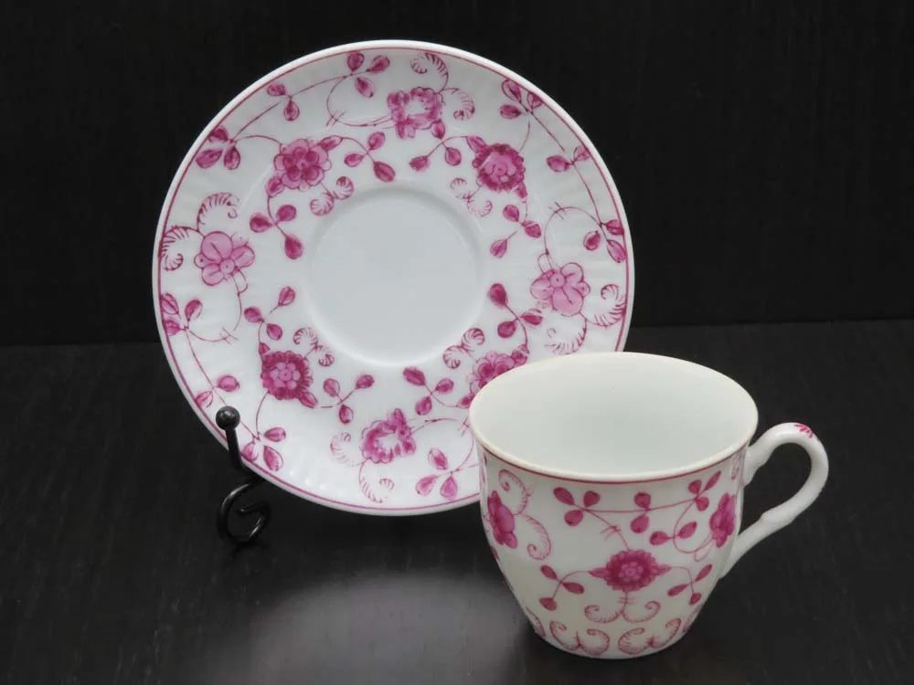 August-Warnecke-China-Purpur-espresso-kop-en-schotel-2