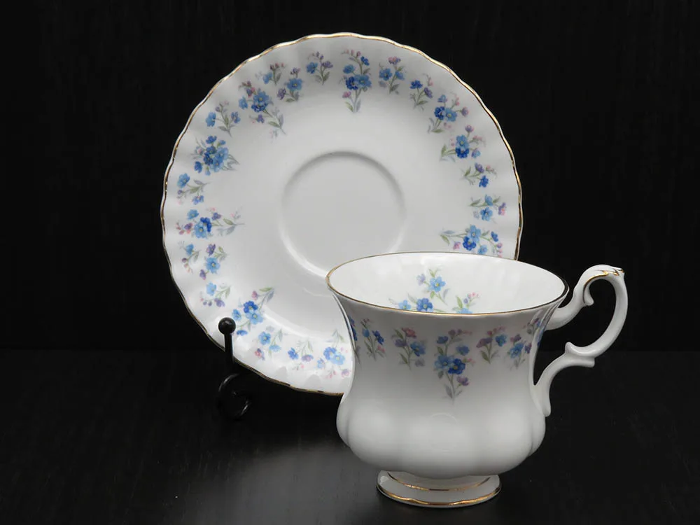 Memory-Lane-kop-en-schotel