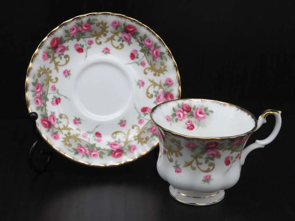 Royal-albert-sheraton-series-rosemary-heren-kop-2