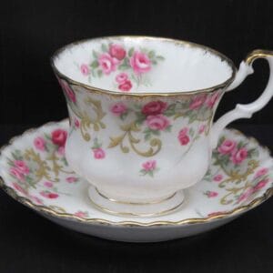 Royal-albert-sheraton-series-rosemary-herenkop