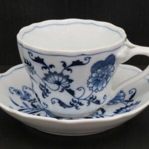 blue-danube-Kop-en-schotel