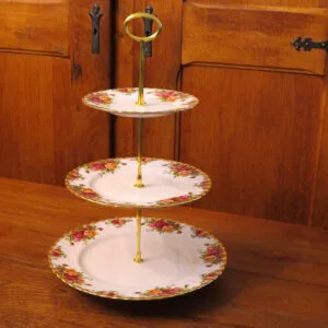 old-country-roses-3-laags-etagere