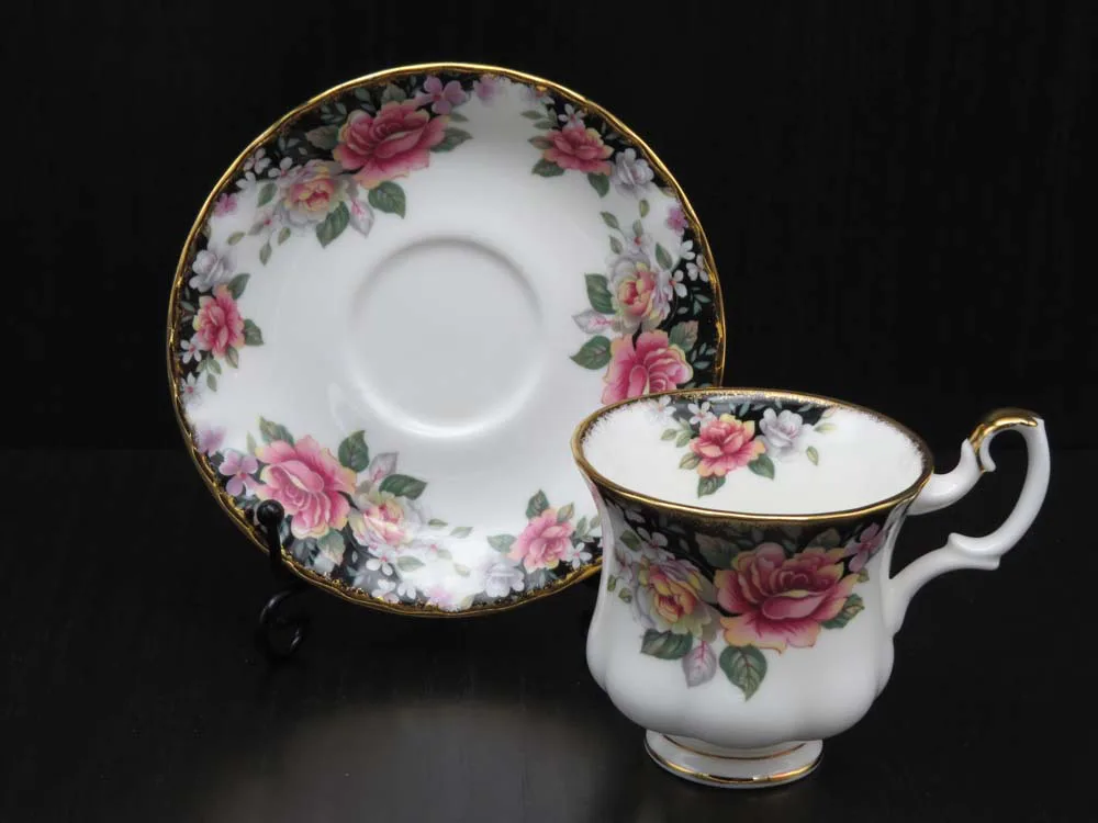 royal-albert-concerto-dames-kop-en-schotel-2