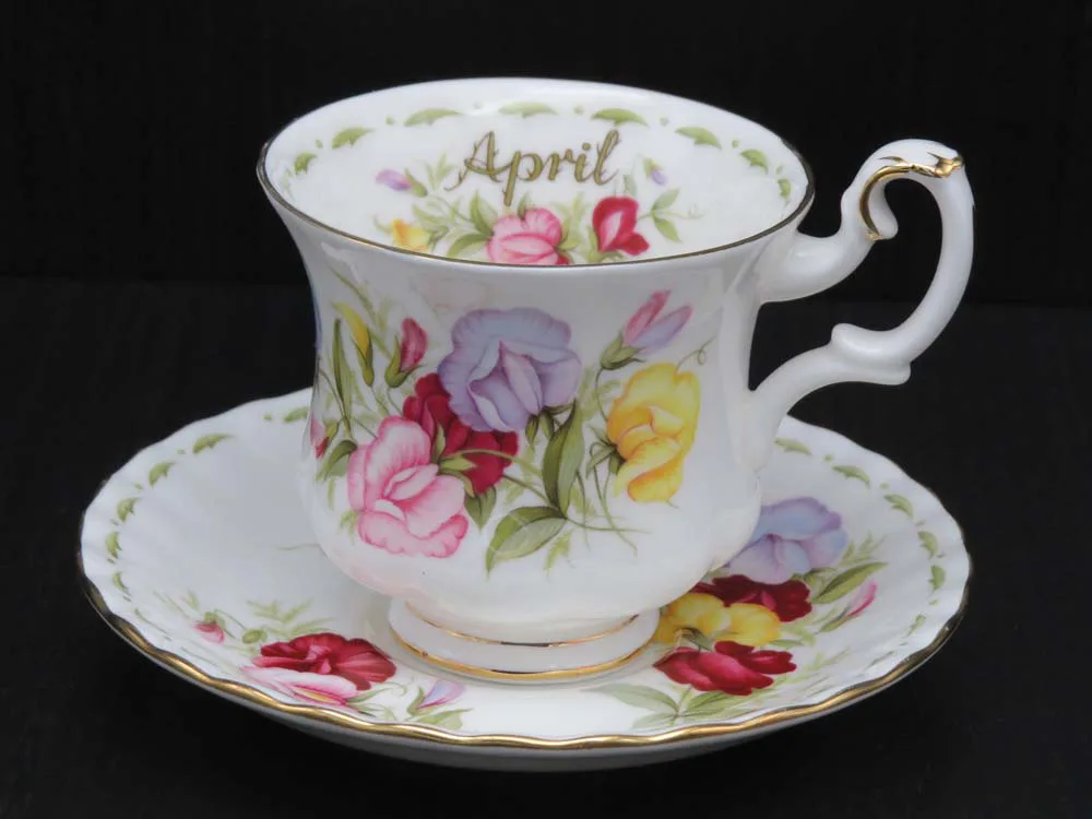 royal-albert-flower-of-the-month-dames-april