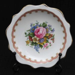 royal-albert-lady-carlyle-petitfour