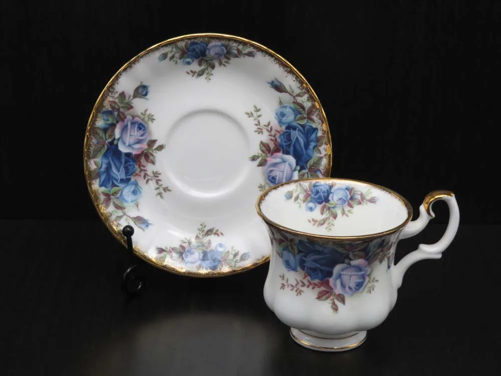 royal-albert-moonlight-rose-dames-kop-2