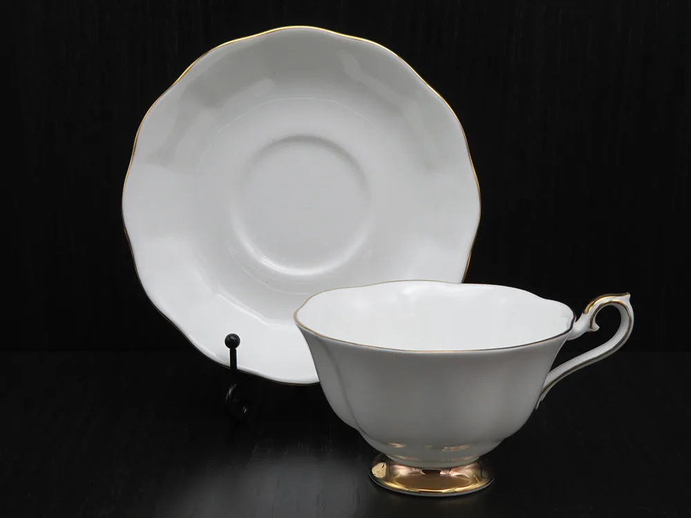 val-dor-avon-kop-en-schotel