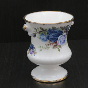Royal-Albert-moonlight-Rose-lepelvaasje