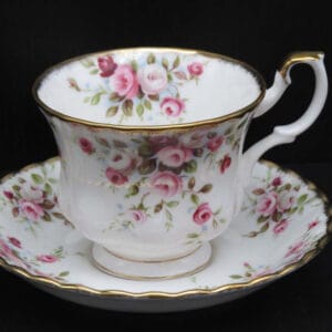 Royal-Albert-Cottage-Garden-heren-kop-en-schotel