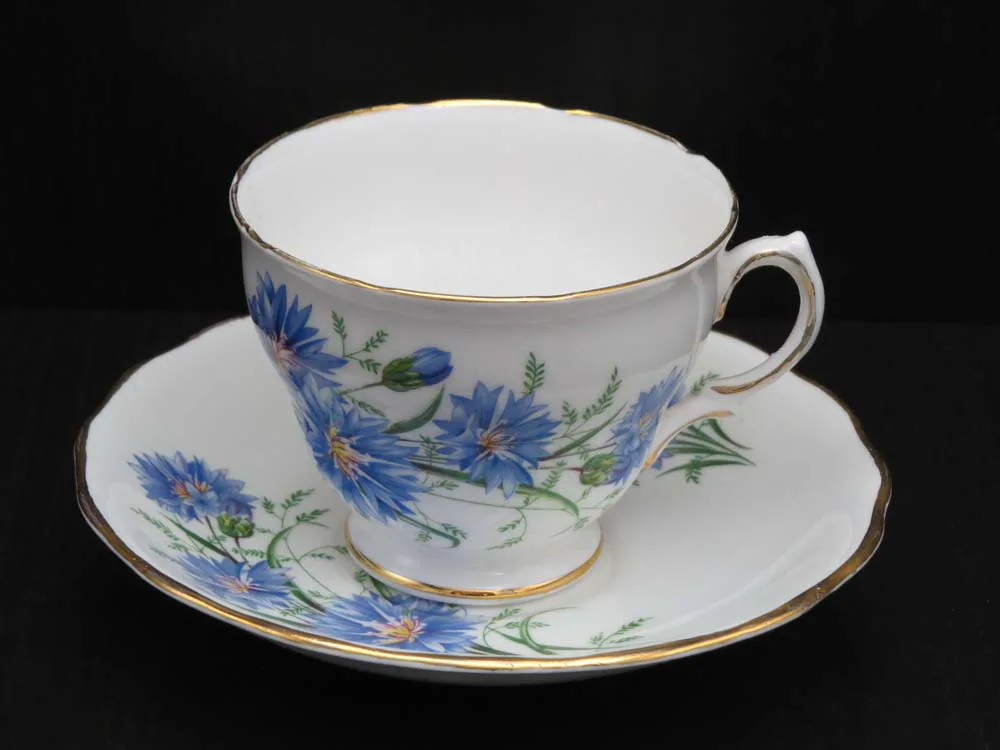 Royal-Vale-korenbloem-kop-en-schotel