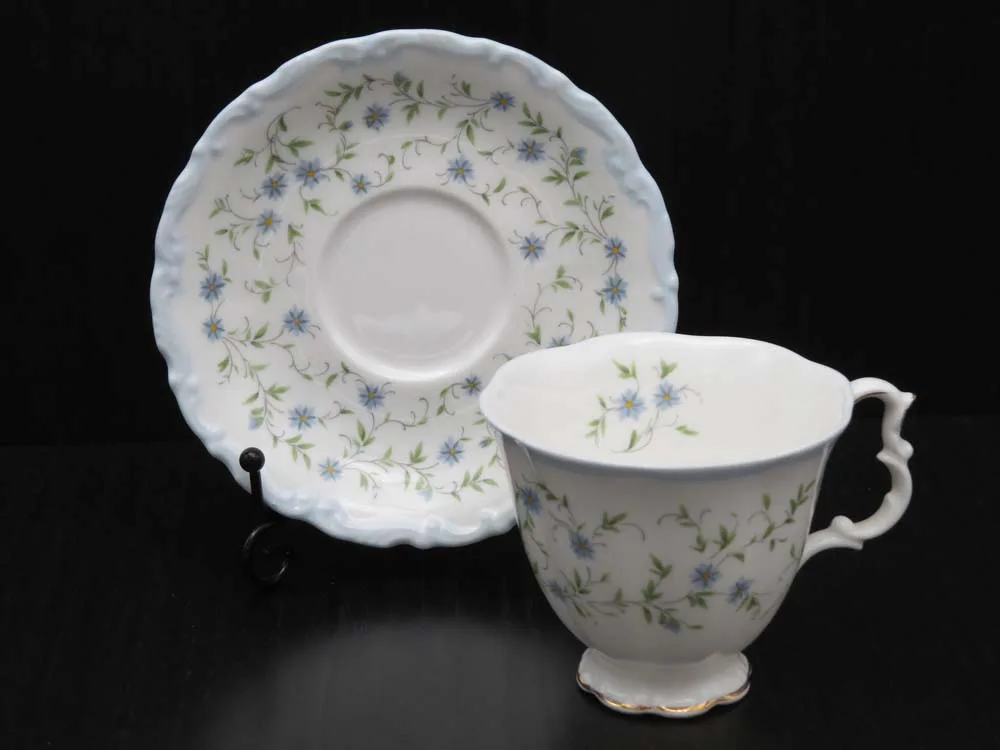 Royal-Albert-Caroline-heren-kop-en-schotel