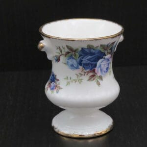 Royal-Albert-Moonlight-Rose-lepelvaasje